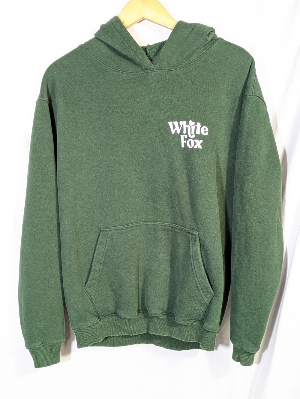 White Fox Graphic All You Need Is Love Green Pullover Hoodie Cotton Streetwear S